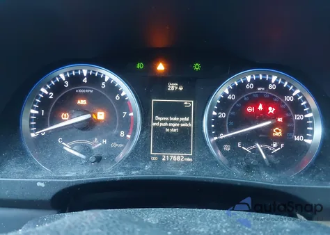 2015 Toyota Highlander Xle V6 z USA, uszkodzony, nr VIN 5TDJKRFH1FS207096